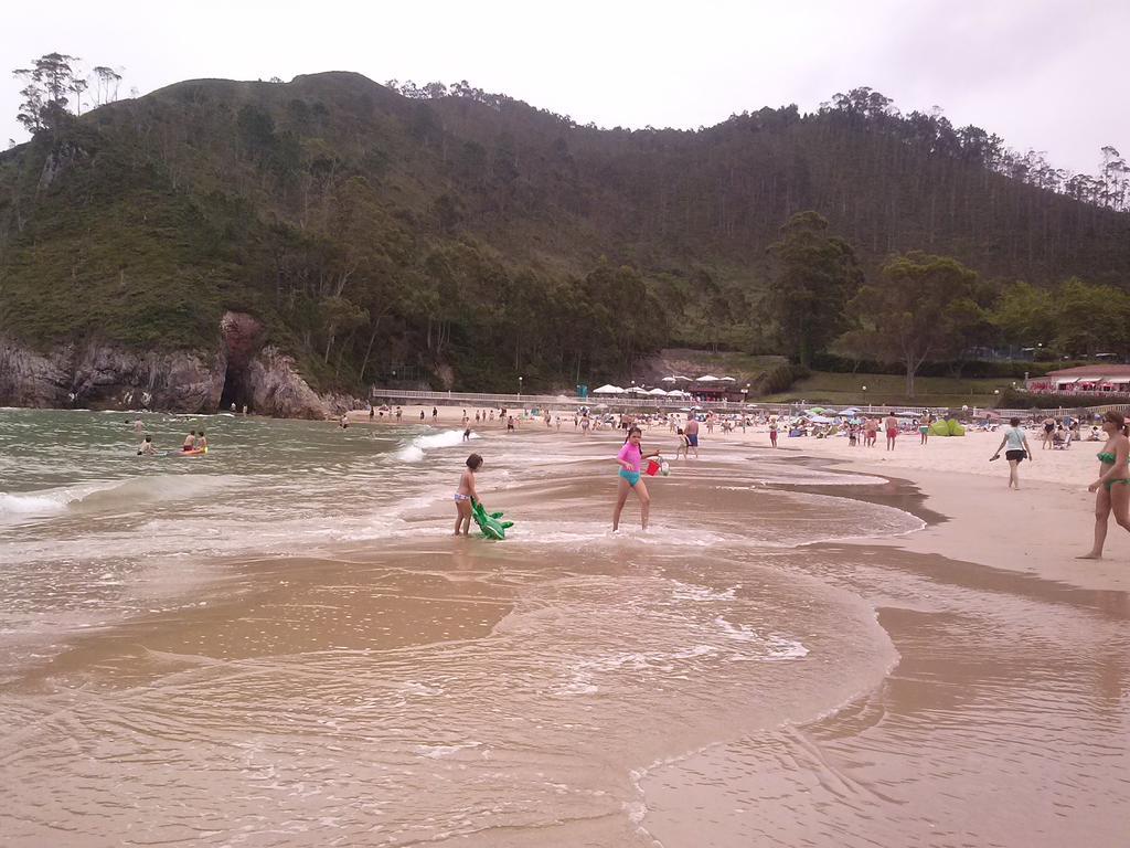 Viviendas De Uso Turistico La Arboleda I Y II Colombres Bilik gambar